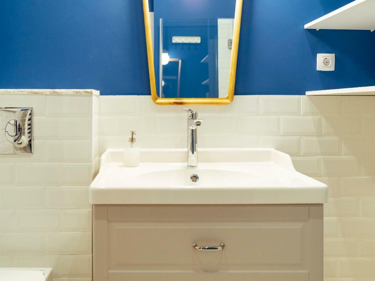 Boutique Luxury Flats - La Casa Di Dolce Vita Bukares Bagian luar foto